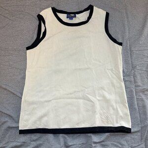 Pendleton Ivory Black Trim Accents Sleeveless Knit Top Classic‎ Petite, Small